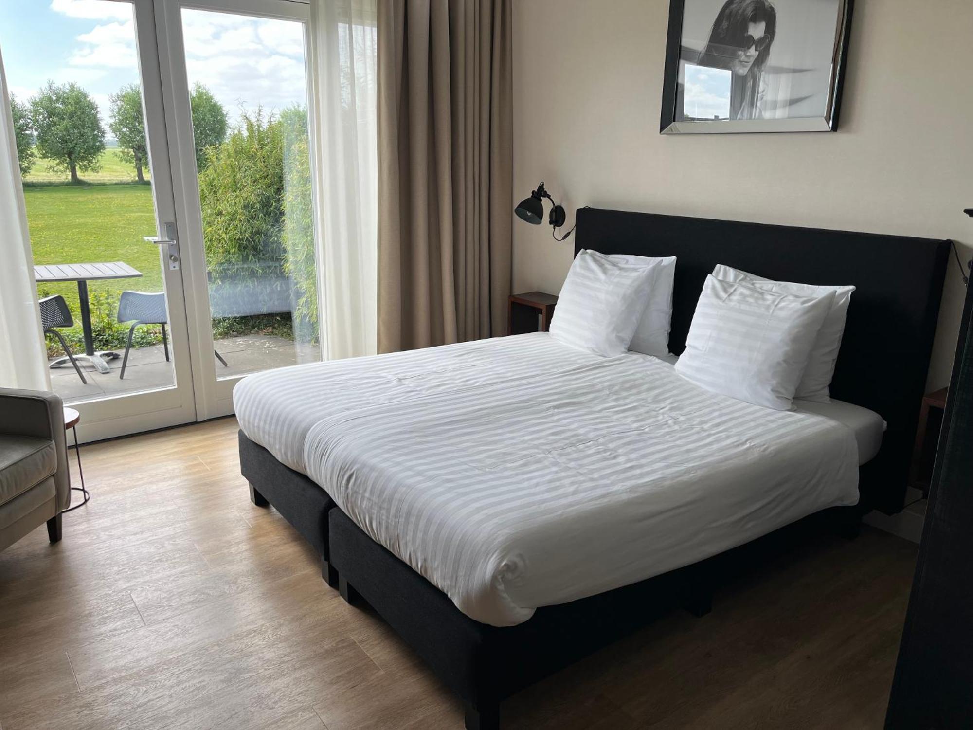 De Tien Wilgen Apartment Oosterblokker Luaran gambar