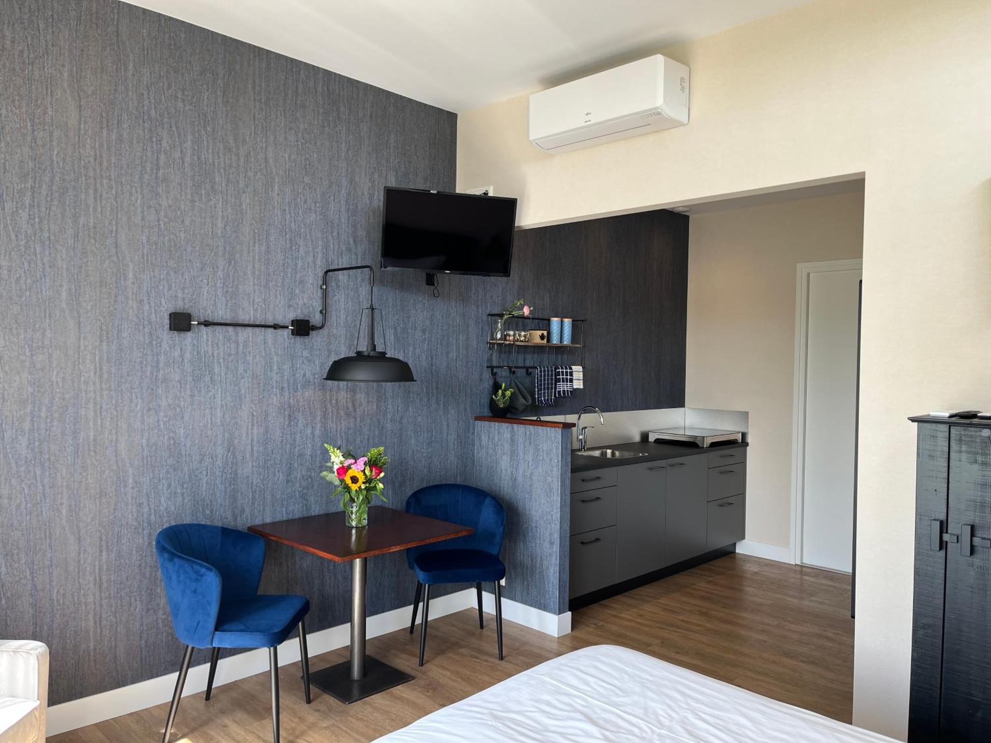 De Tien Wilgen Apartment Oosterblokker Luaran gambar